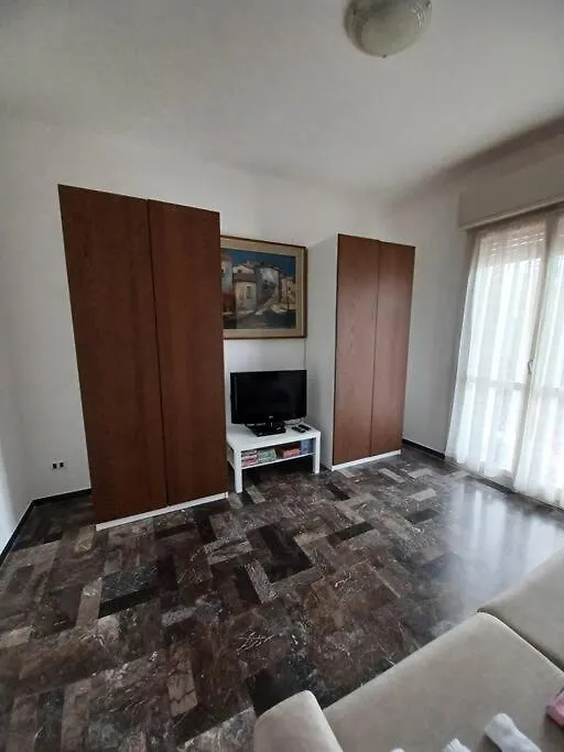 Appartamento Con Terrazza Fronte Mare Cogoleto Italy